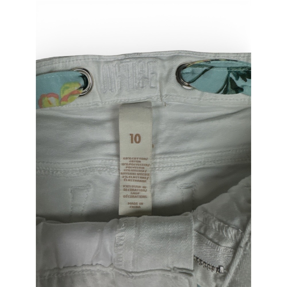 Hollister Girls Light Wash Denim Shorts Floral Tie Belt Size 10 - Picture 2 of 3